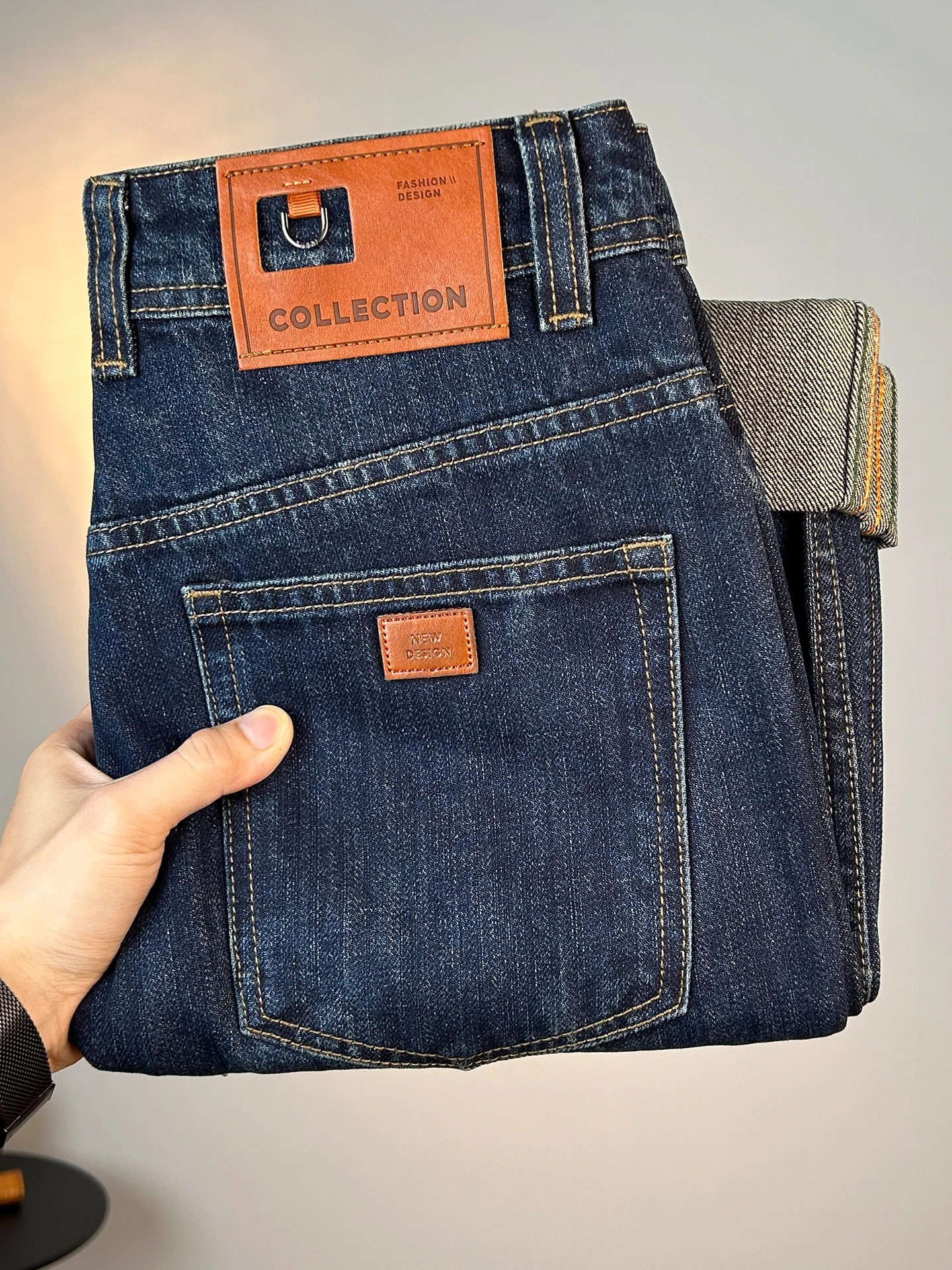 

Loose Fit Men's Jeans mid Waist Cotton Blend Washed Blue Casual Straight Leg Trousers Wear Resistant Slimming Vintage Style