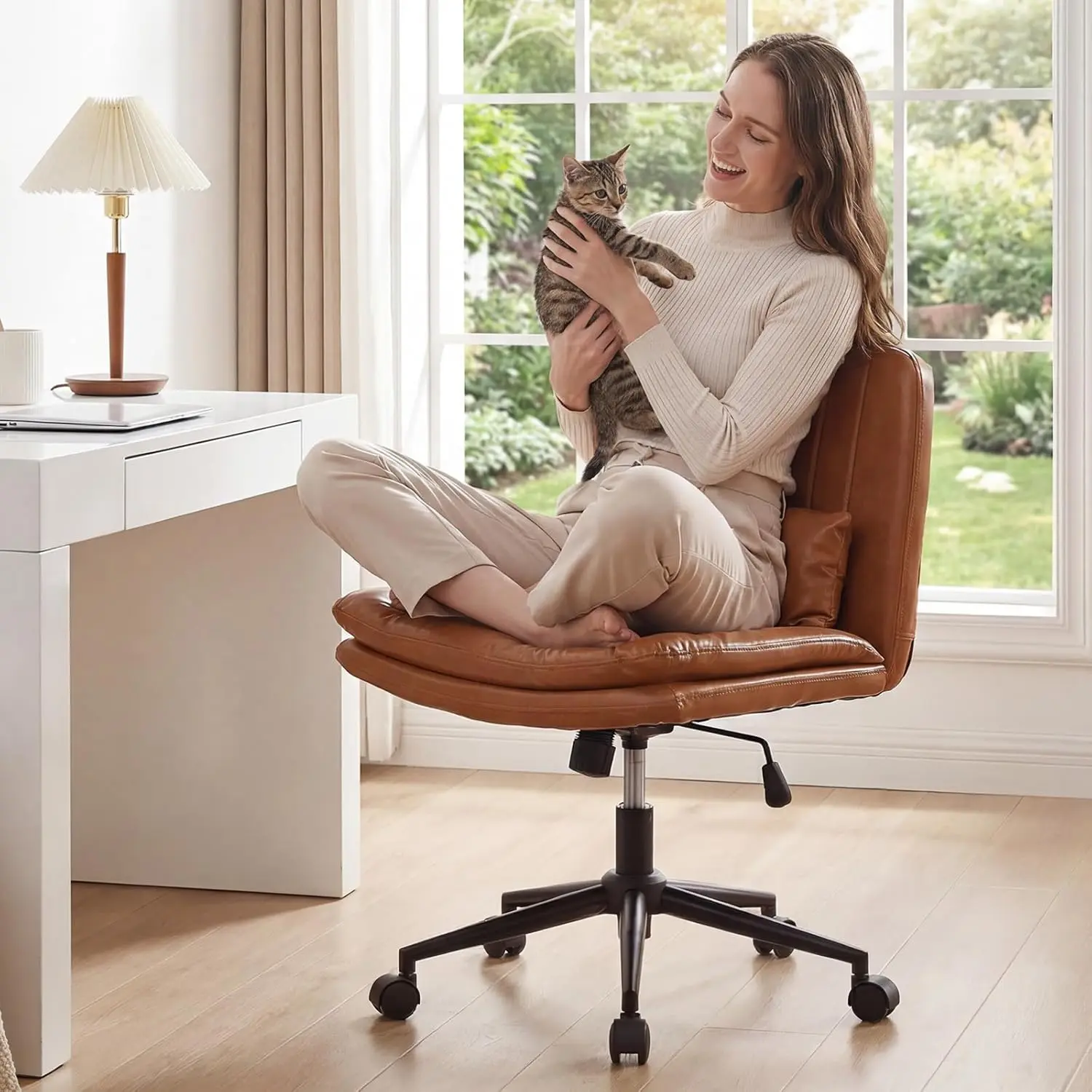 

Кресло-крестообразка на колесиках, без подлокотников, удобное офисное кресло для сидения сидя или сидя на коленях, широко регулируемое по высоте, поворотное, для туалетного столика, на заказ