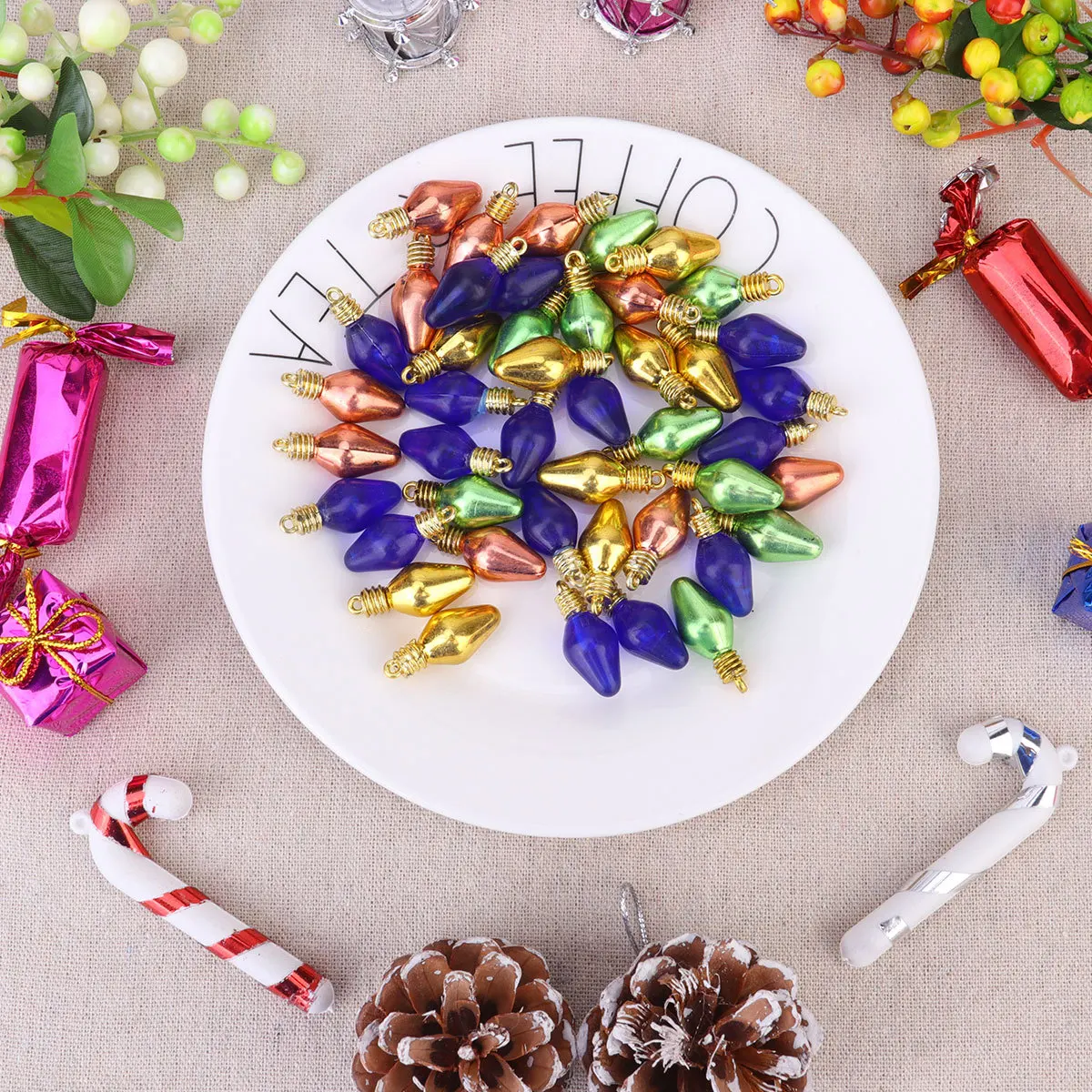 

100Pcs Festival Decoration Lights Christmas Bulbs Pendant Adorable Mini Plastic Bulbs for Tree Home Party Decorative Ornament