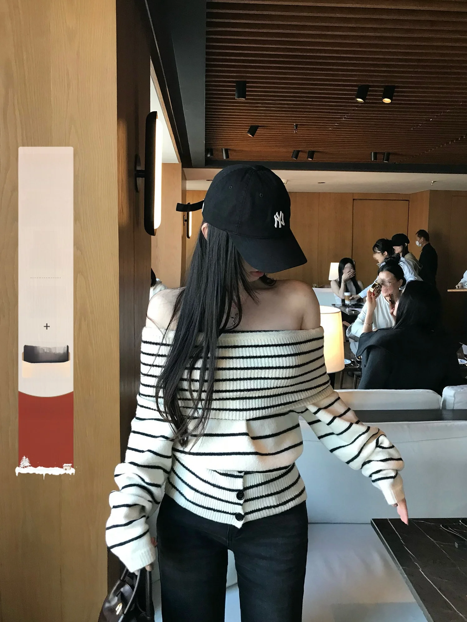 

Женский облегающий вязаный свитер eepland: повседневный, с длинным рукавом, на одно плечо, в полоску, для ношения под одеждой, осенне-зимний, утягивающий топ