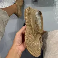 Sandales à fond plat et bout rond pour femmes, nouvelle marque de luxe, bottes courtes creuses, diamant d'eau, chaussures Sexy à fond plat 5