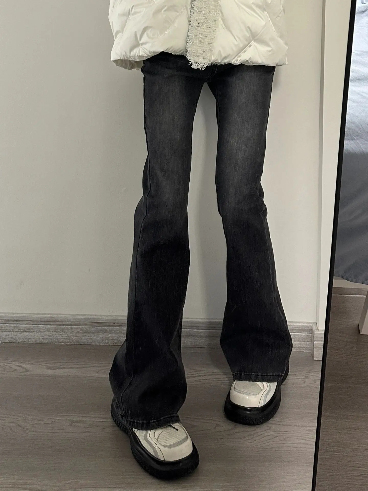 بنطلون جينز أمريكي عالي الخصر للتخسيس للنساء للخريف والشتاء طويل فضفاض بطول الأرض أزرق عميق مضاد للتجاعيد... #1