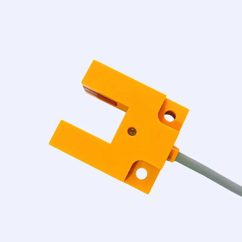 E3S-GS15C1 Slot type photoelectric sensor U-shaped slot width 15mm Infrared induction