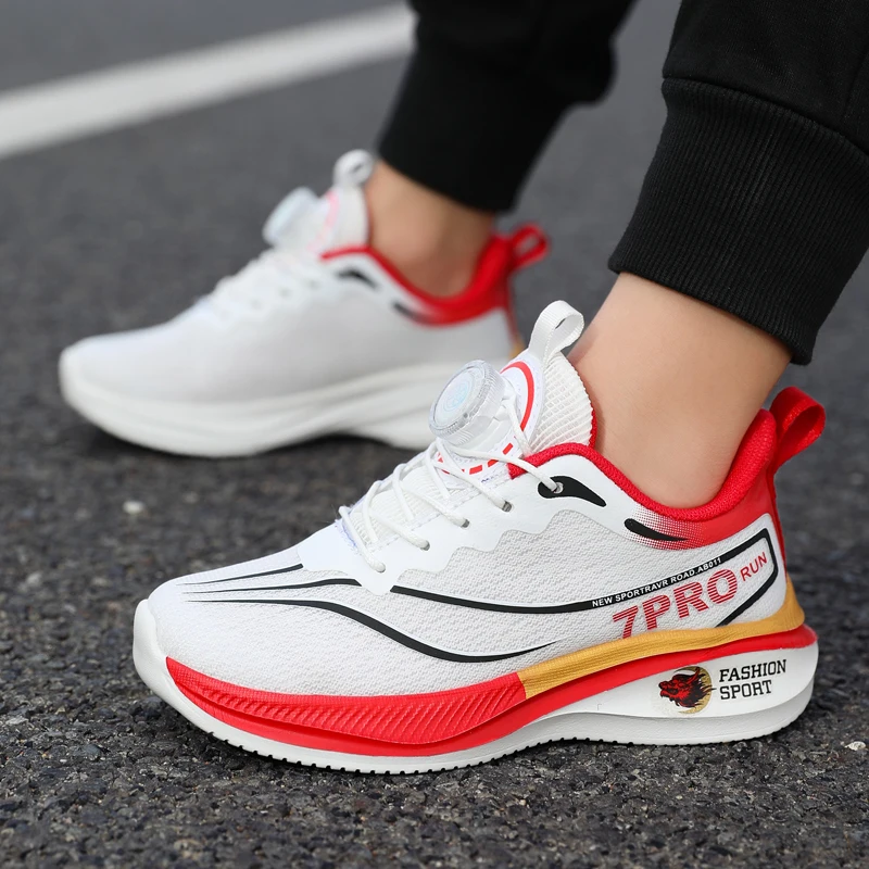 Новинка для родителей и детей, 2025 г., удобная сетчатая поверхность, дышащая вращающаяся пряжка, мягкая подошва, резиновая летняя уличная спортивная обувь