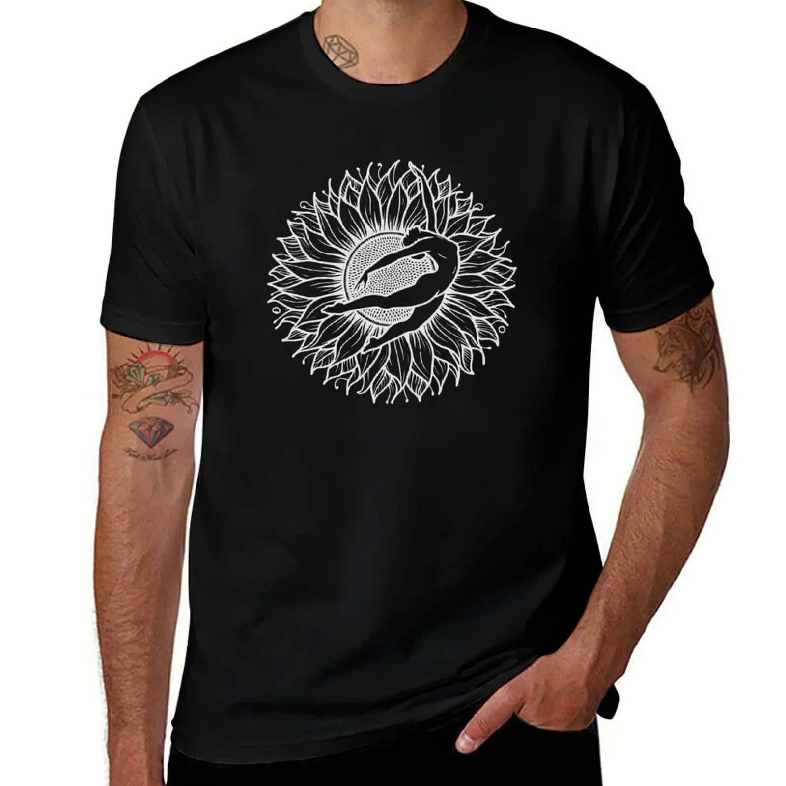 Sunflower Dance, black background.. T-Shirt Casual Loose Daily Wear T-Shirt