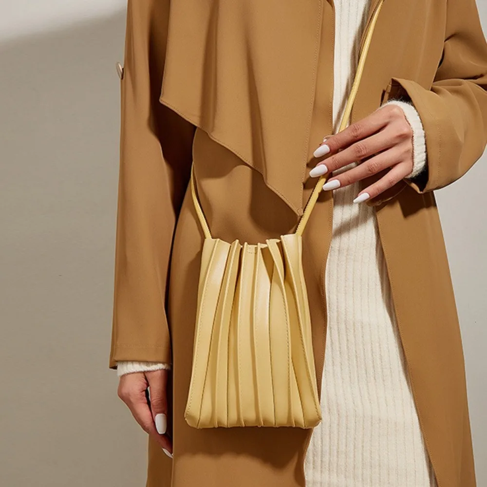 2024 New Fashion PU Mobile Phone Bag Mini Pleated Single Shoulder Bag Soft Durable Crossbody Bag