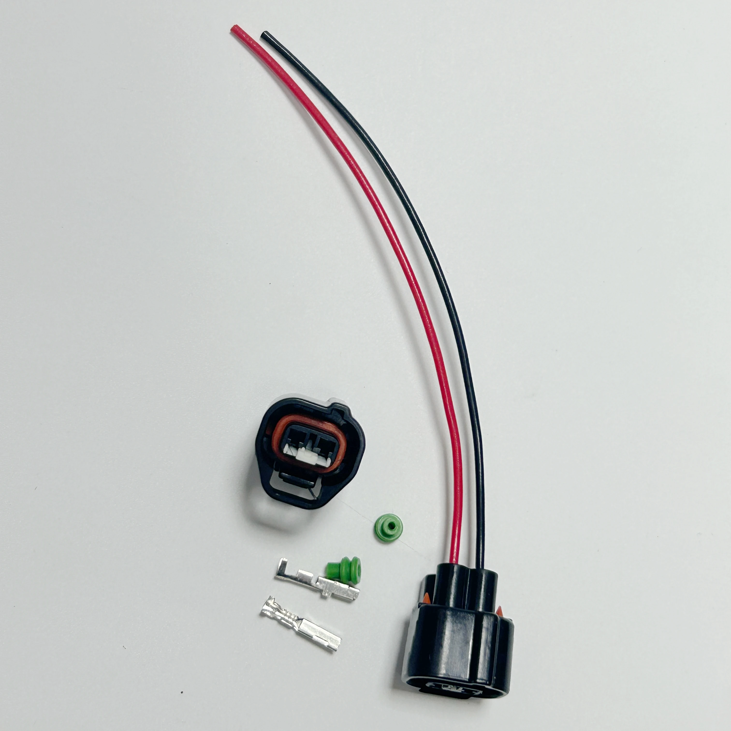 2p Air conditioner compressor plug Toyo da carbon tank solenoid valve plug view 4