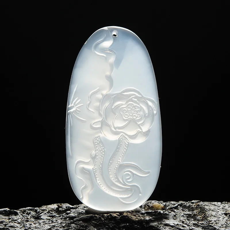 Natural Agate Ice-moistened White Chalcedony Lotus Leaf Lotus Pendant Popular Pendant for Women's Flowers.