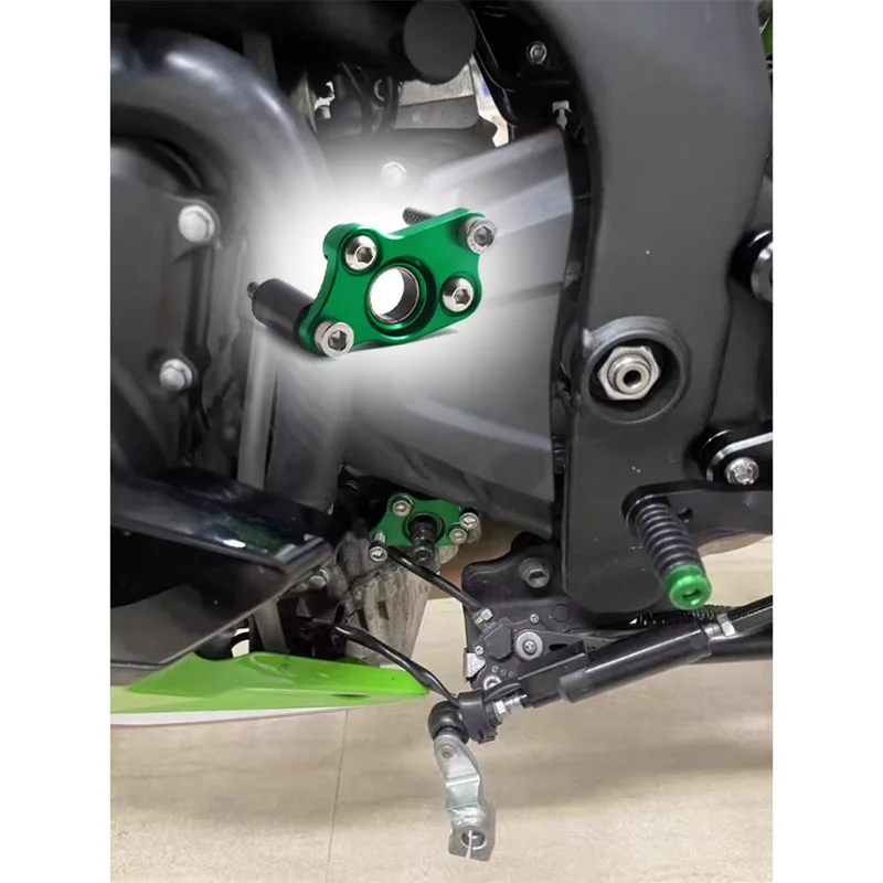 Gear shifting support stabilizer, suitable for KAWASAKI ZX-25R, ZX25R 2020-2024 models, NINJA ZX-4R, ZX-4RR