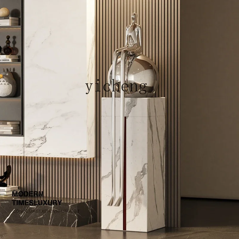 L7- electroplating simple long-legged figure welcome sculpture floor-to-ceiling ornament hotel lobby entrance stone decoration