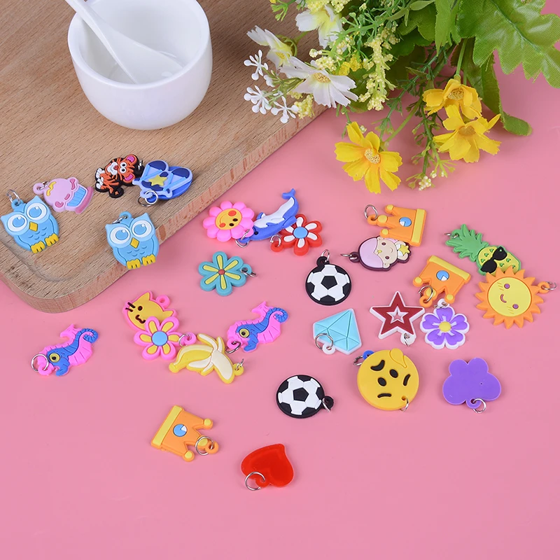 30pcs DIY Colorful Loom Rubber Band Bracelet Jewelry Making Beads Toy  Colorful Animal Flower Beads Pendants  Random Style