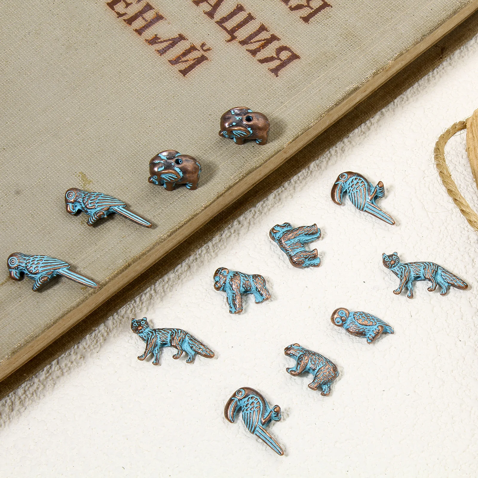 20pcs Bohemian Style Patina Spacer Beads Antique Copper Blue Animal Elephant Bird Metal Beads For DIY Necklace Jewelry Making