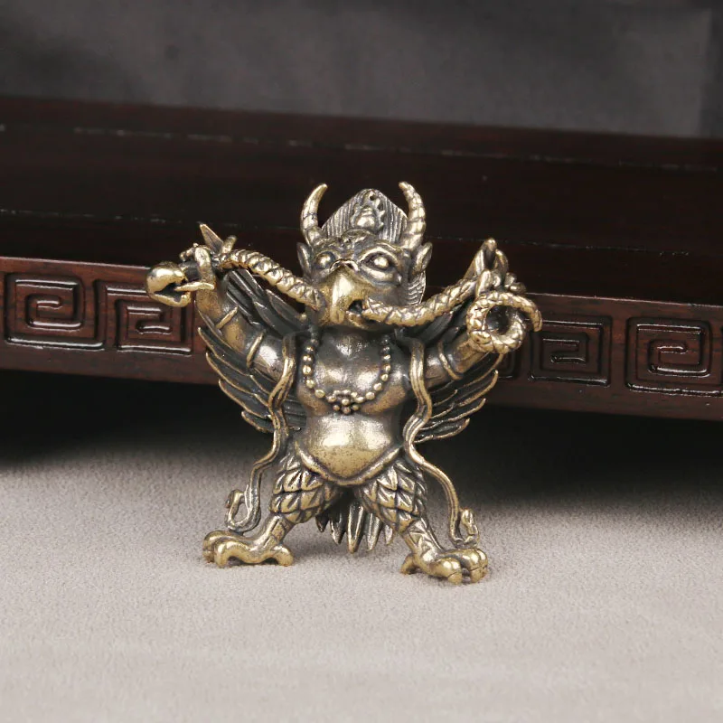 

Brass Golden Winged Dapeng Bird Keychain Pendant Garuda Tibetan Style Personalized Hanging Ornament Old Bronze Ware