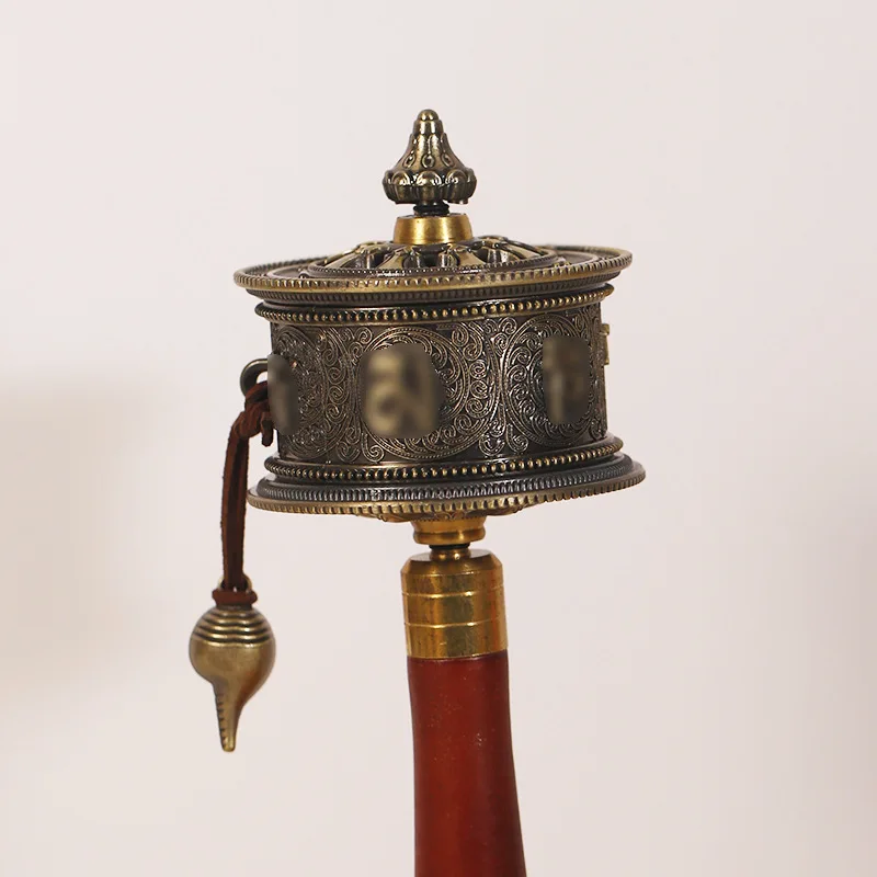 Clearance sale: Tibetan-style Eight Auspicious Symbols hand-cranked alloy figurine, a retro and nostalgic home decoration, easy