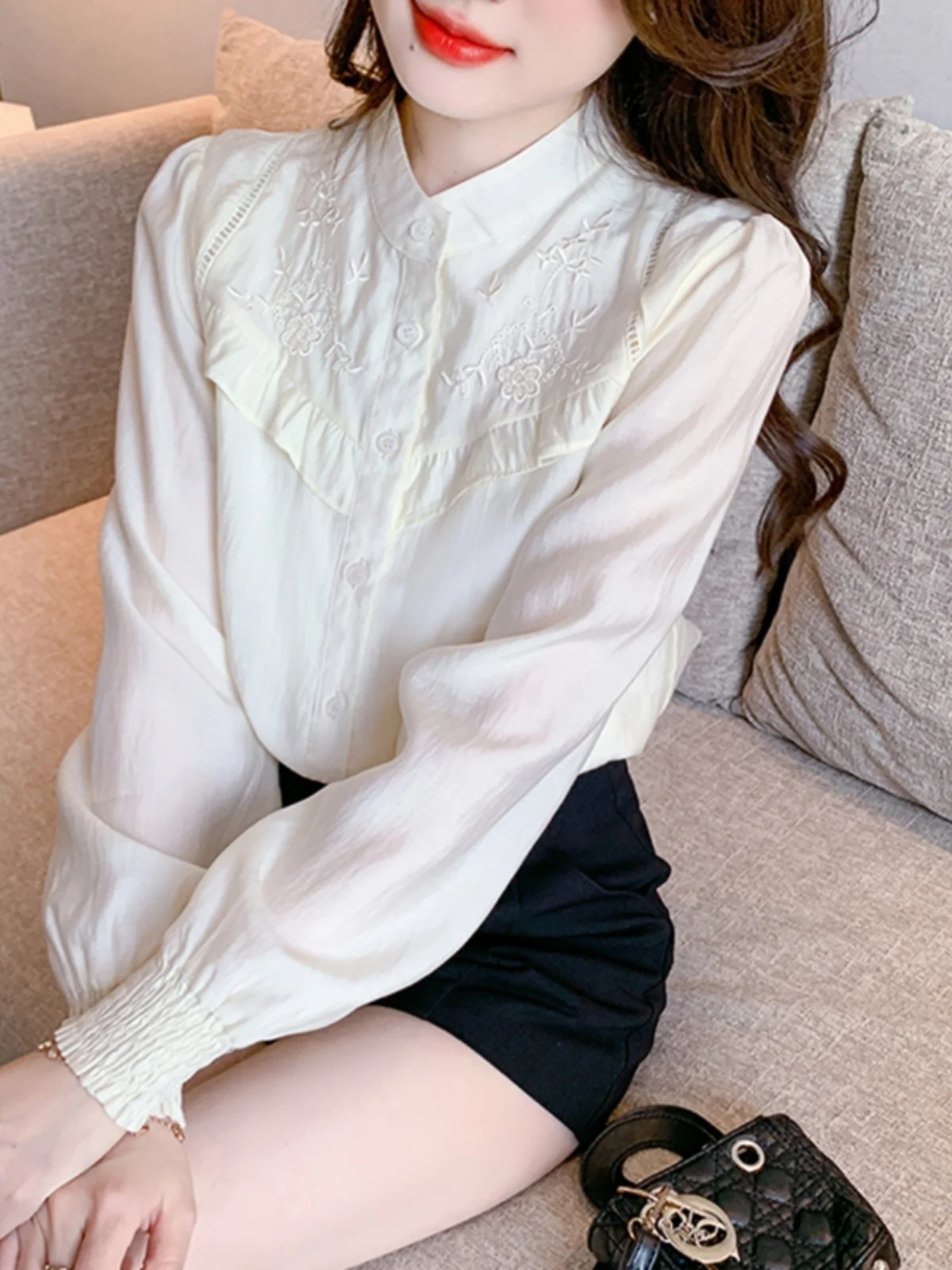 

Retro Embroidered Long Sve irt Women's Stand Collar Top Wooden Autumn Winter New Sle Heavy Work Cotton Blend