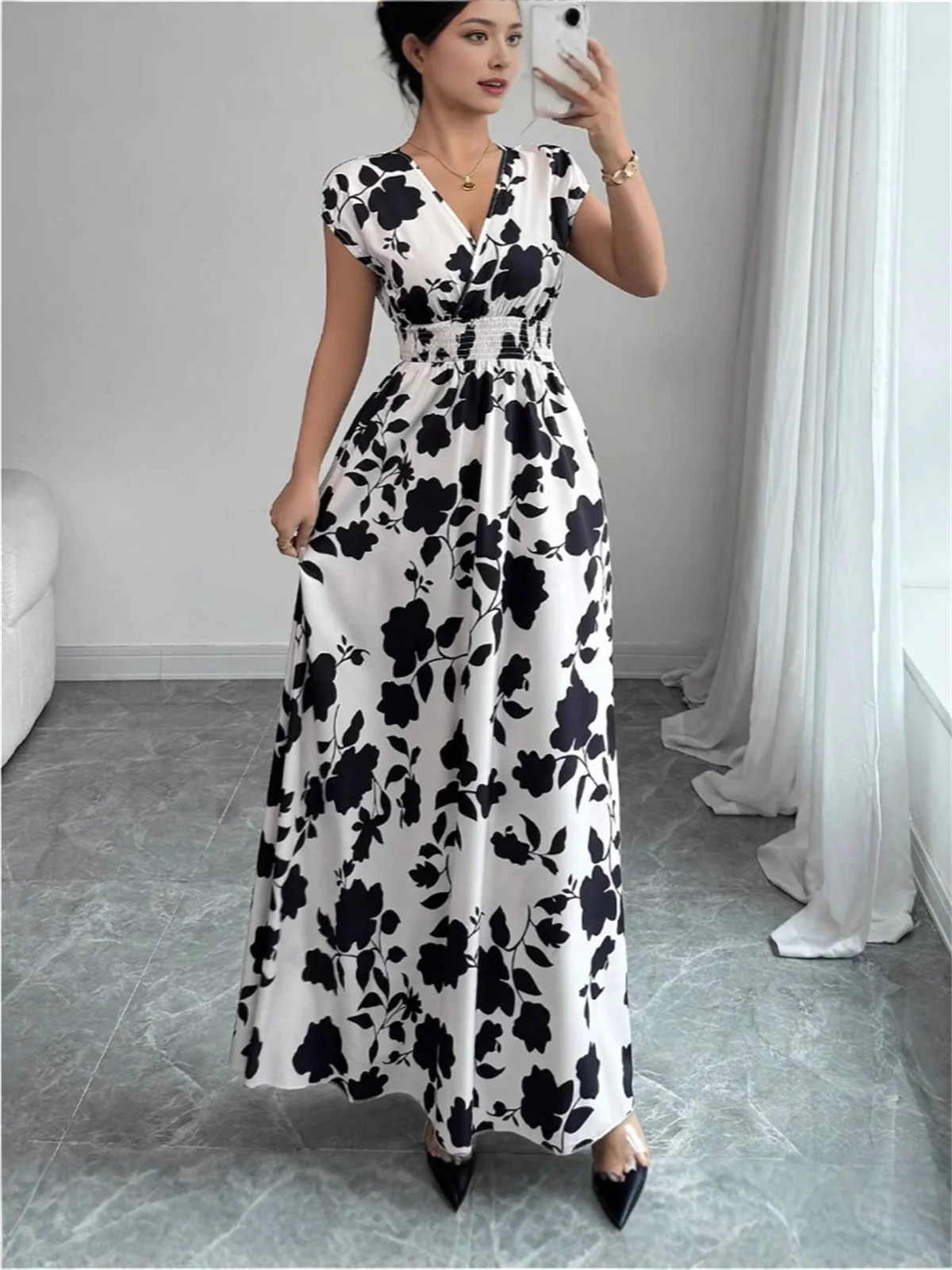 

EINY Woman Summer Dresses Sleeveless V-Neck Cinch Waist, Womens Elegant Floral Printing Party Commute A-Line Maxi Sundress Traf