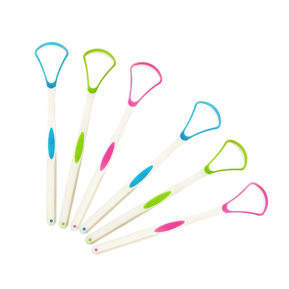 6 قطعة مكشطة اللسان لتنظيف درجة الطعام عن طريق الفم مقبض مريح يزيل البلاك البكتيريا المنعشة