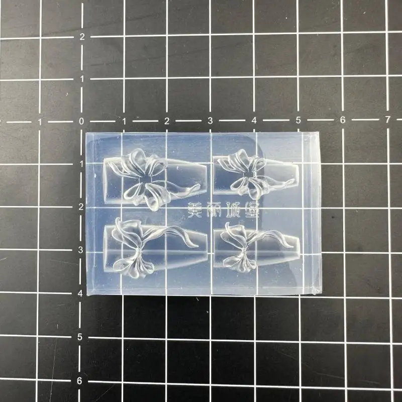 Crème Punk lapin ruban moule faucon paon amour oiseaux 3D acrylique moule Nail Art décorations ongles bricolage Silicone ongles moule