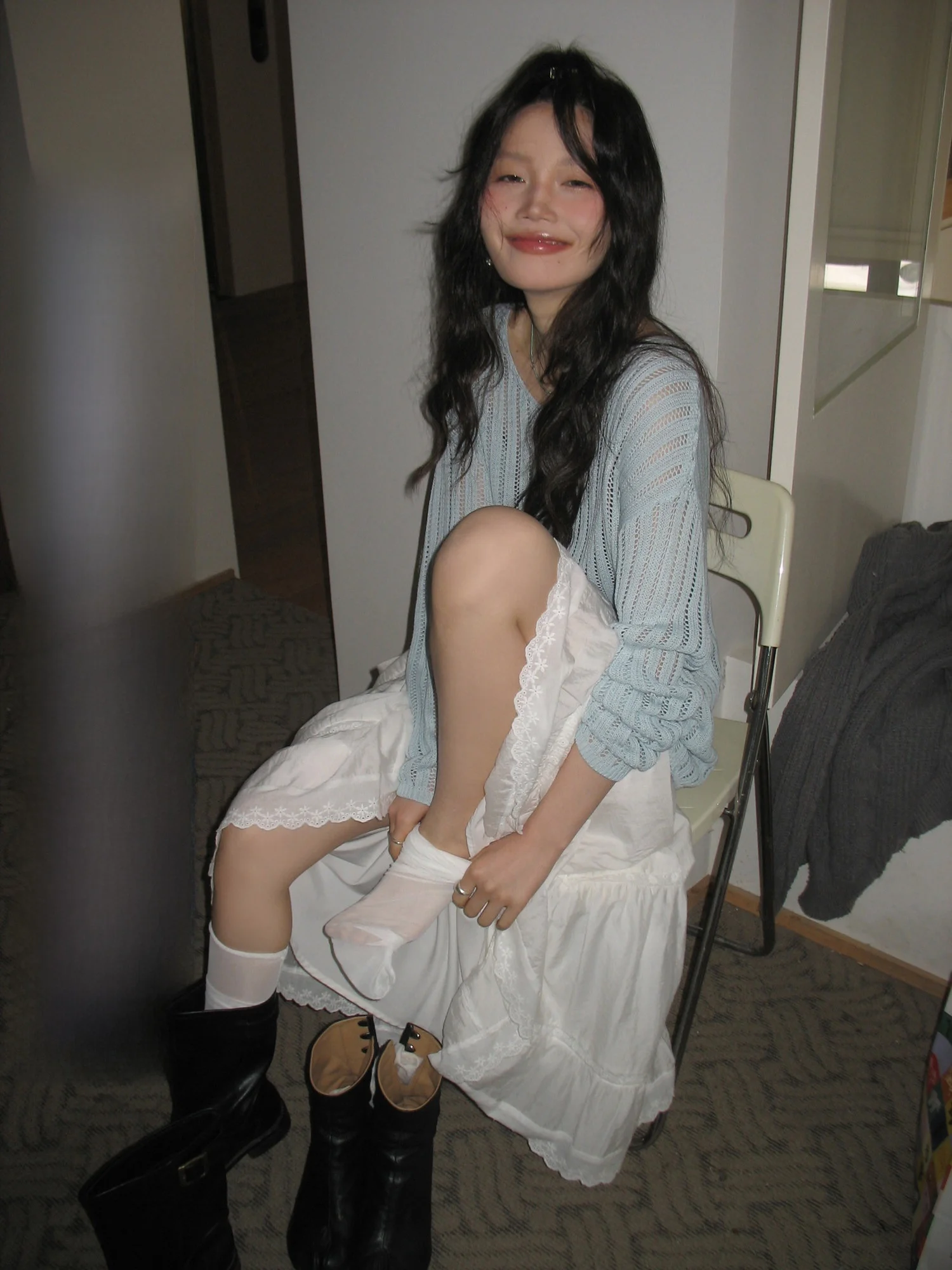 

Элегантный женский трикотажный топ с длинным рукавом и вырезами, весна 2026, новый корейский дизайн, свободный крой, модный, дышащий, комфортный