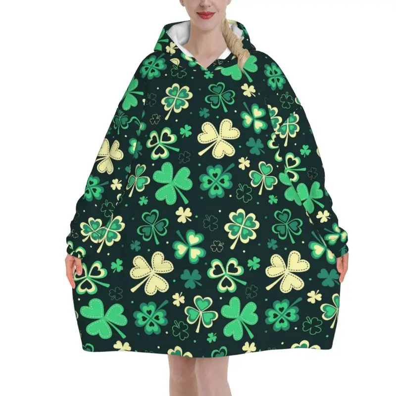 Irish Four Leaf Clovers Wearable Blanket Hoodie Women Oversized Pullover Sweatshirt Saint Patrick's Day Fleece Hooded Blanket