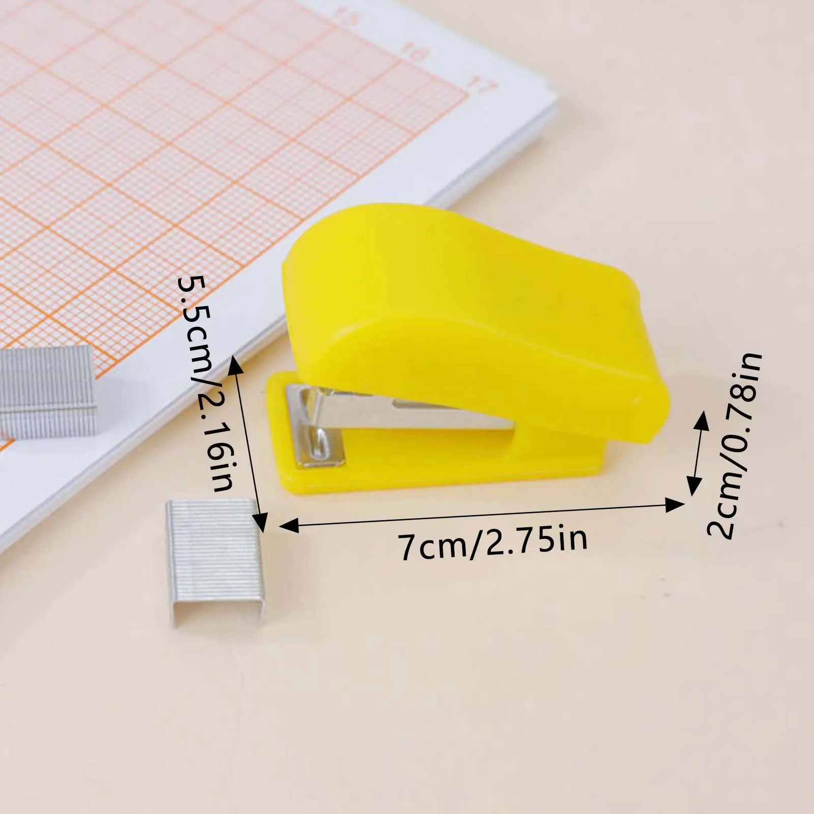 Mini Mixing Colors Stapler Portable Small Paper Binding Cute Creative Simplist Stationerys Kits School Office Binding Supplies