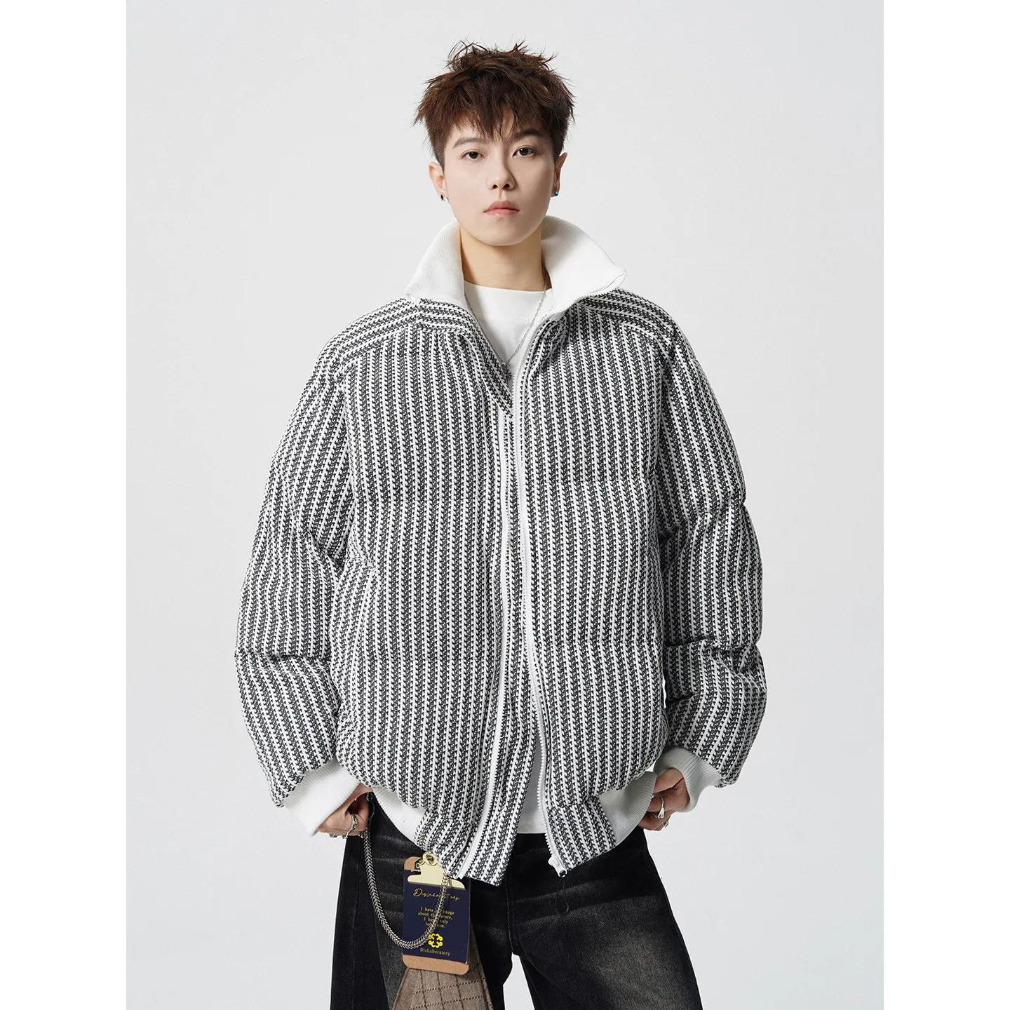 

Men's Casual Thickened Cotton Jacket Stand Collar Warm Winter Coat Zipper Standard Fit Long Sleeve Youth Fashion Polyester Fiber