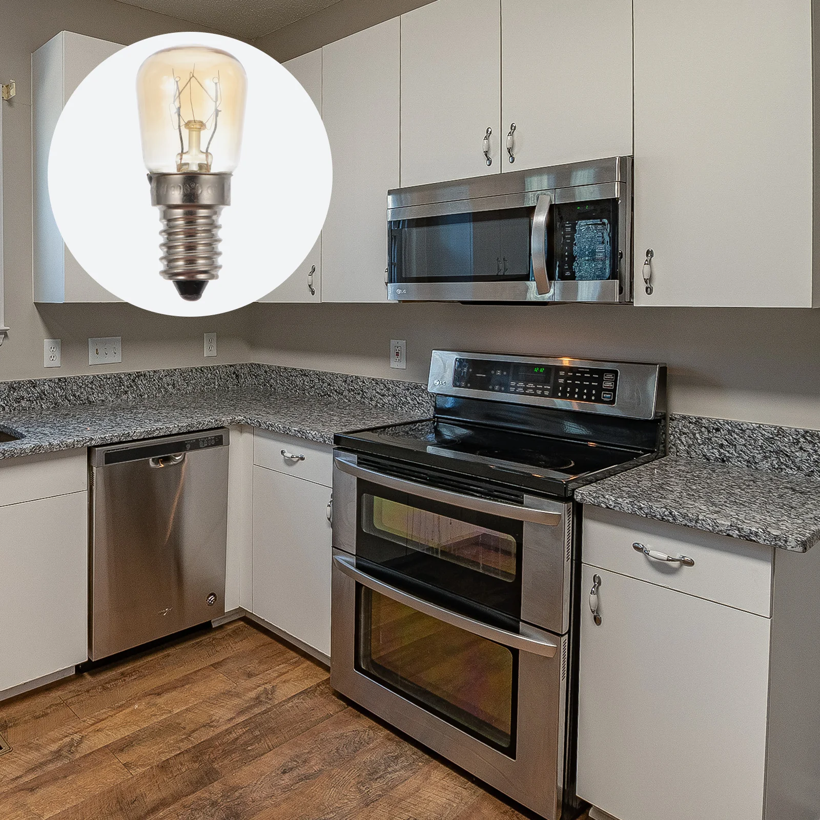 

3Pcs E14 Oven Bulb 15W Heat-Resistant Halogen Lamp Clear Glass Appliance Replacement Light for Oven Use Appliance Light Bulb