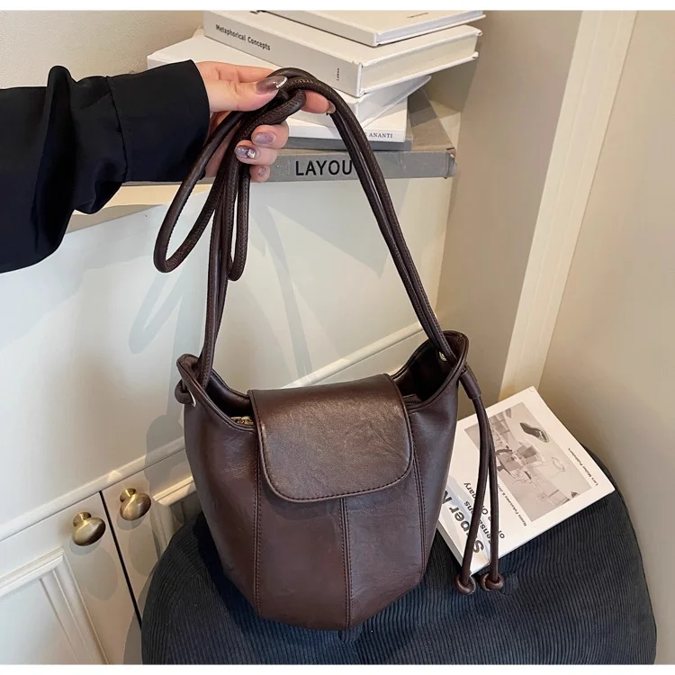 

Handbag Large Capacity Crossbody Bag Women Waterproof Brand Single Shoulder Bags Teenagers College School Book Messenger Bag