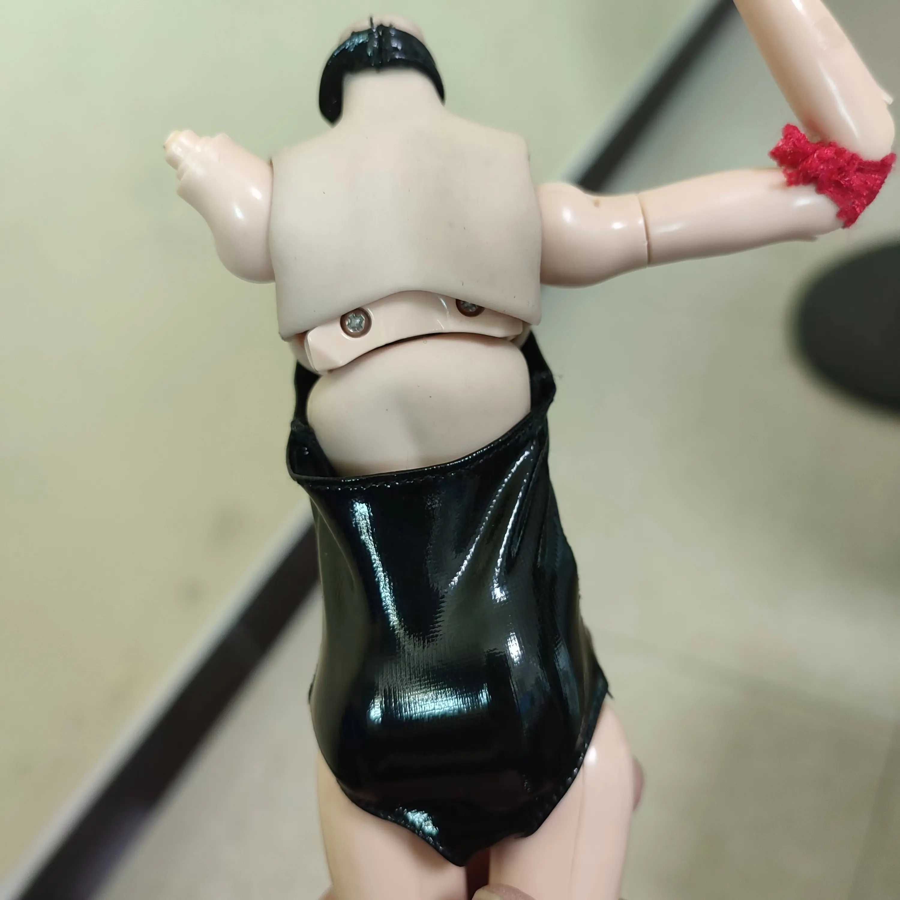 1/6 Bilancia MM06 2B Halter Bikini Costume da bagno Costume Abbigliamento in pelle Cappotto in pelle di un pezzo Senza scarpe Misura 12 pollici Action figure del corpo