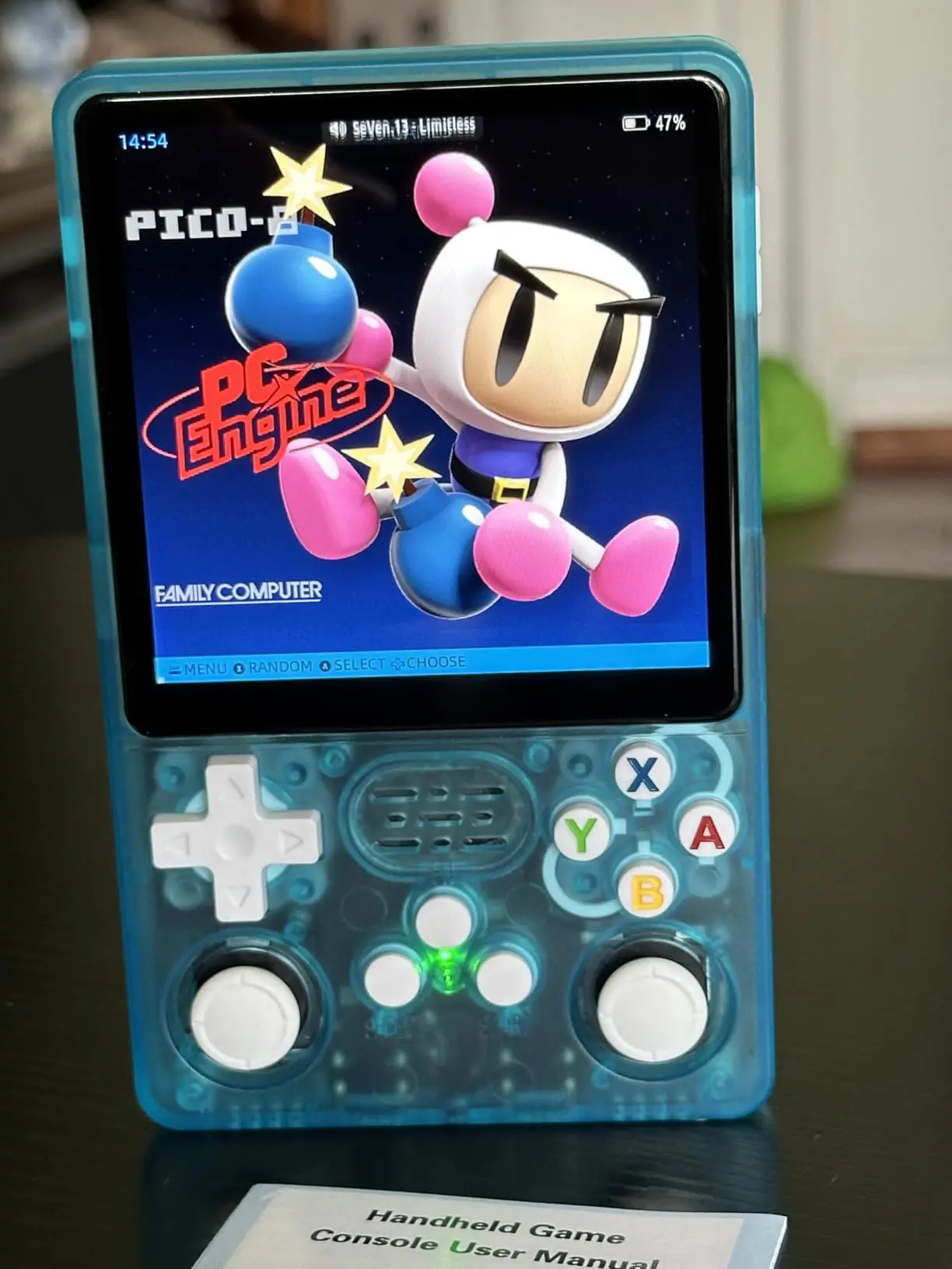 Konsol Game Retro Genggam R36S Plus, Konsol Emulator Portabel, mendukung 26+ Emulator /mp4, Layar IPS 4.0 inci