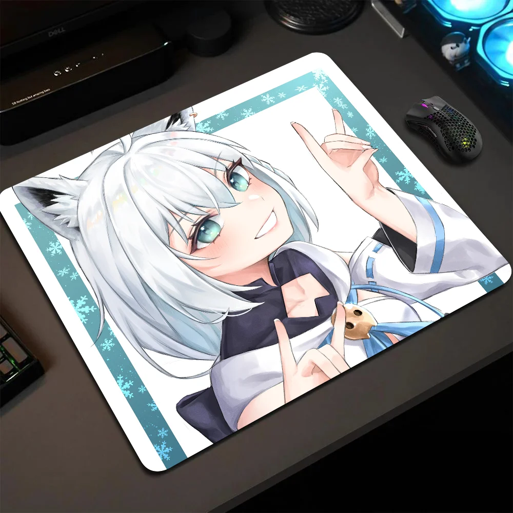 

Shirakami Fubuki Hololive Girl Anime Mousepad Small LockEdge Mouse Pad For Gamers Computer Desk Pad Anti-slip Rubber