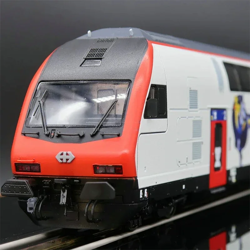 ROCO HO Type 1/87 Train Model 74713-8 IC2000 Double-decker Coach Six Sections with Tail Lights Set Train Model Toy