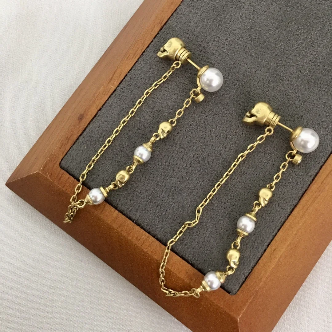 

Новые Европа Америка Модельер Кисточка Череп Жемчуг Длинные Серьги Женские Ювелирные Изделия Бохо Гот Панк Тренд