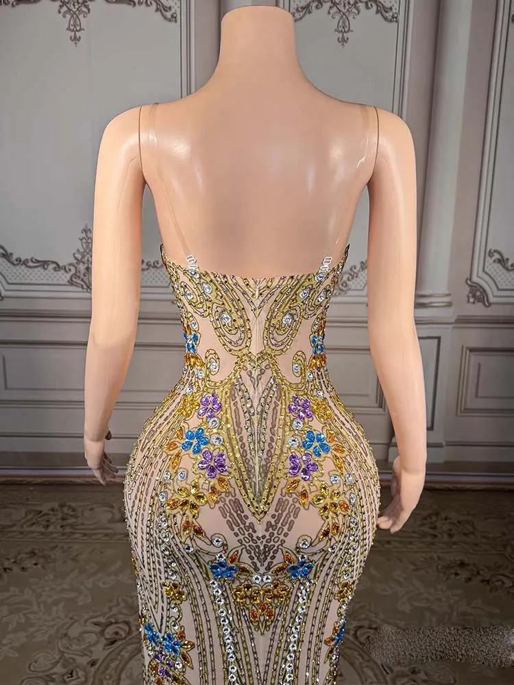 Robe sexy en maille à bretelles enveloppées sur la poitrine, couleur de haute qualité, estampage à chaud, nouvelle mode, vêtements personnalisés pour femmes, 2025