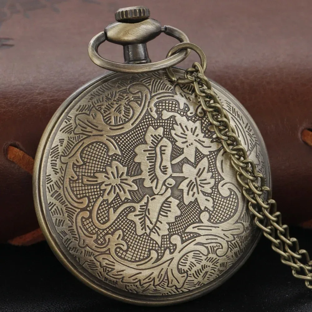 Vintage Quartz Pocket Watch Personality Roman Numerals Display Necklace Pendant Men's Pocket Watches Ladies Student Gift