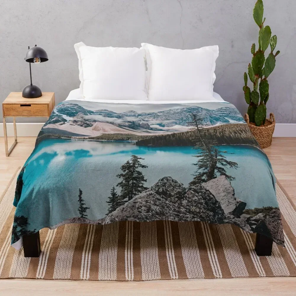 

Banff National Park Throw Blanket