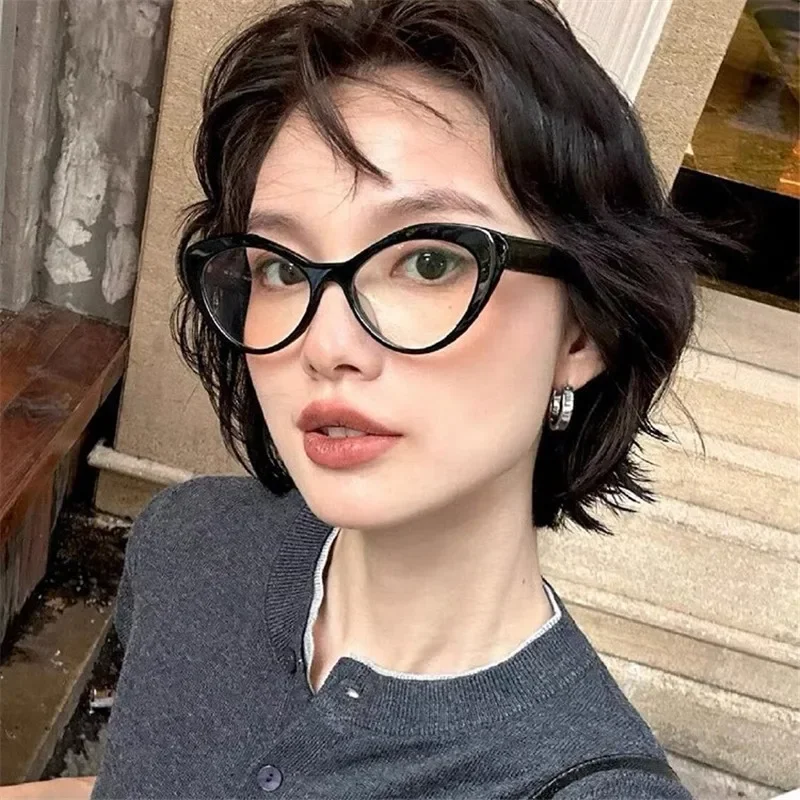 Hong Kong Retro Anti-Blue Glasses Frame Women INS No Makeup Plain Glasses Men Eyewear Cute Decorative Computer Glasses