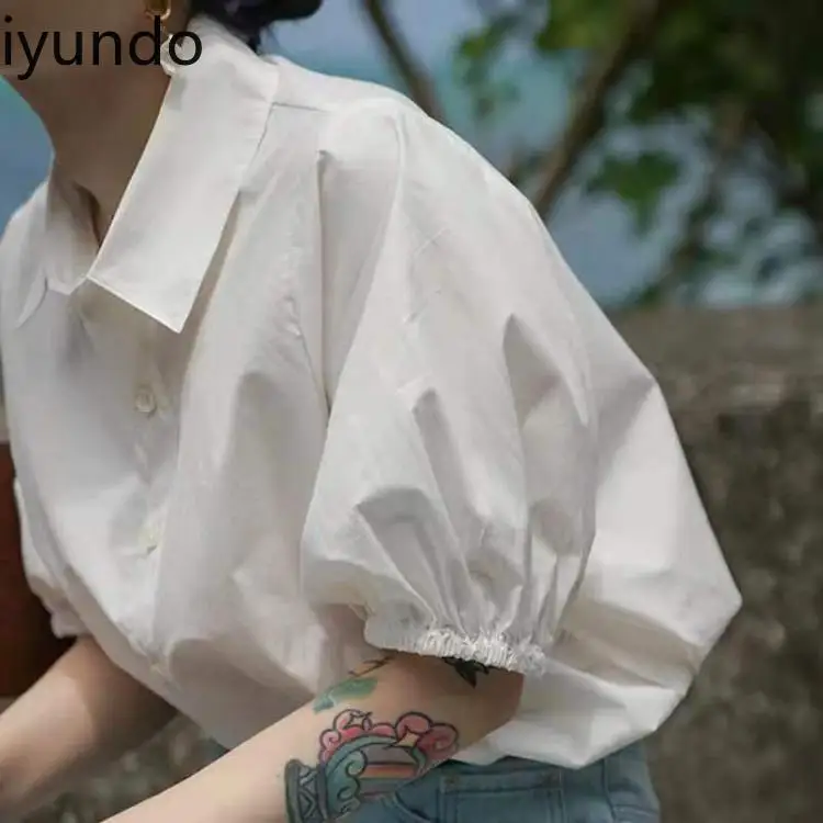 

Women's White Short Sleeve Blouse 2025 Summer New Designer French Style Vintage Hong Kong Vibe Elegant & Trendy Top