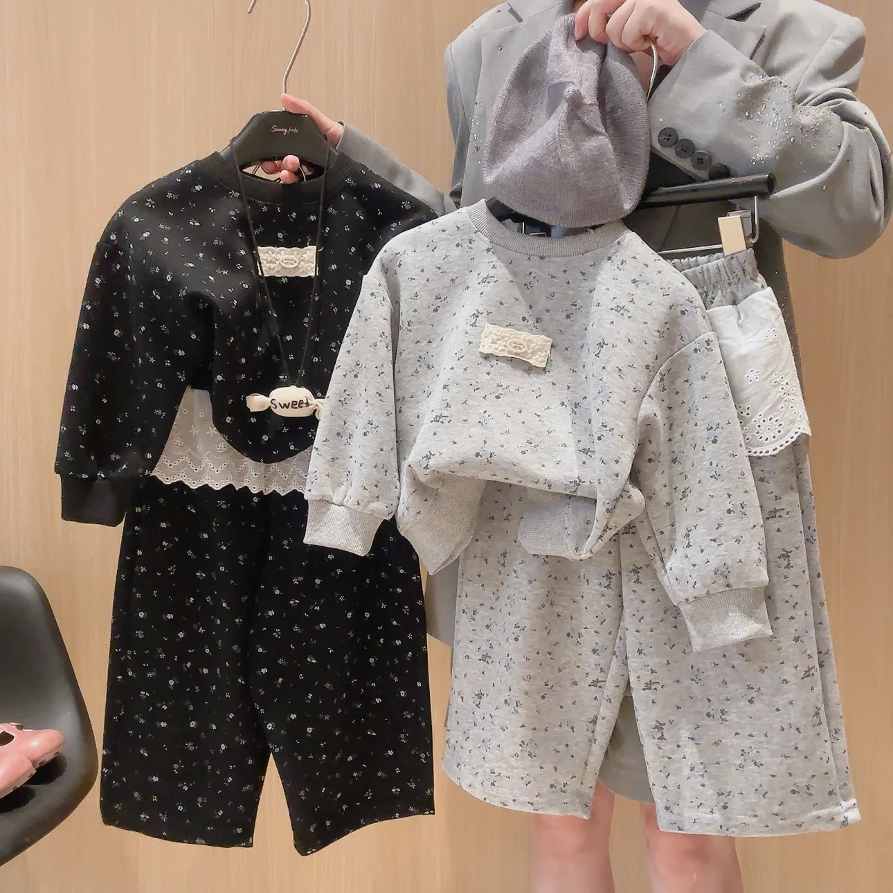 Set di Abbigliamento per Bambini 2 Pezzi, Primavera Autunno, Top a Maniche Lunghe + Pantaloni con Cappuccio, Completo Stile Vintage Casual per Bambine