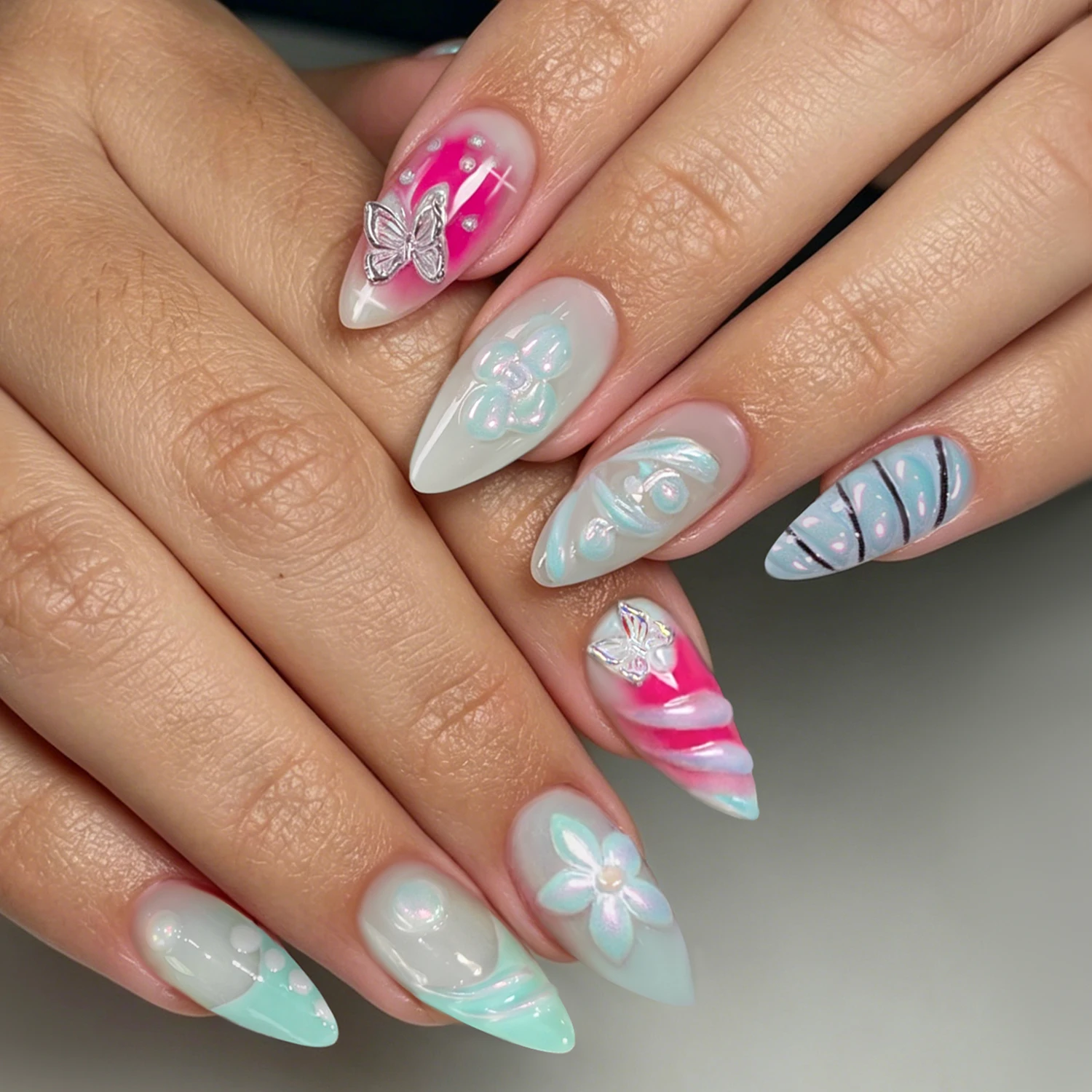 10pcs 3D Aurora Carved Floral Butterfly Press On Nails Mint Green French False Nails Reusable Full Cover Acrylic False Nails D34