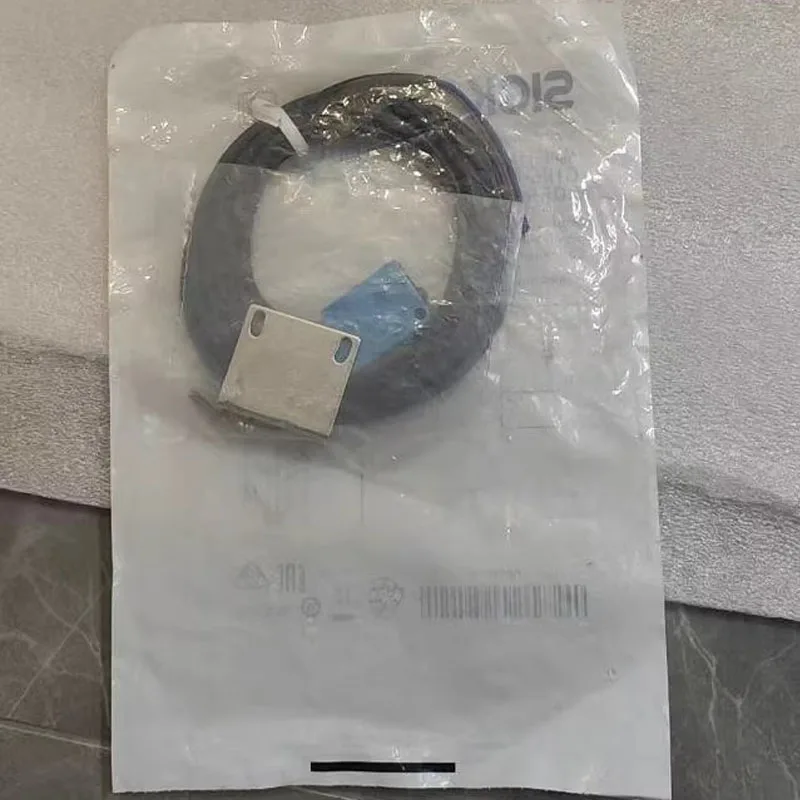 GTB6-P1211 Brand new original SICK Photoelectric switch sensor, large quantity in stock, welcome to consult