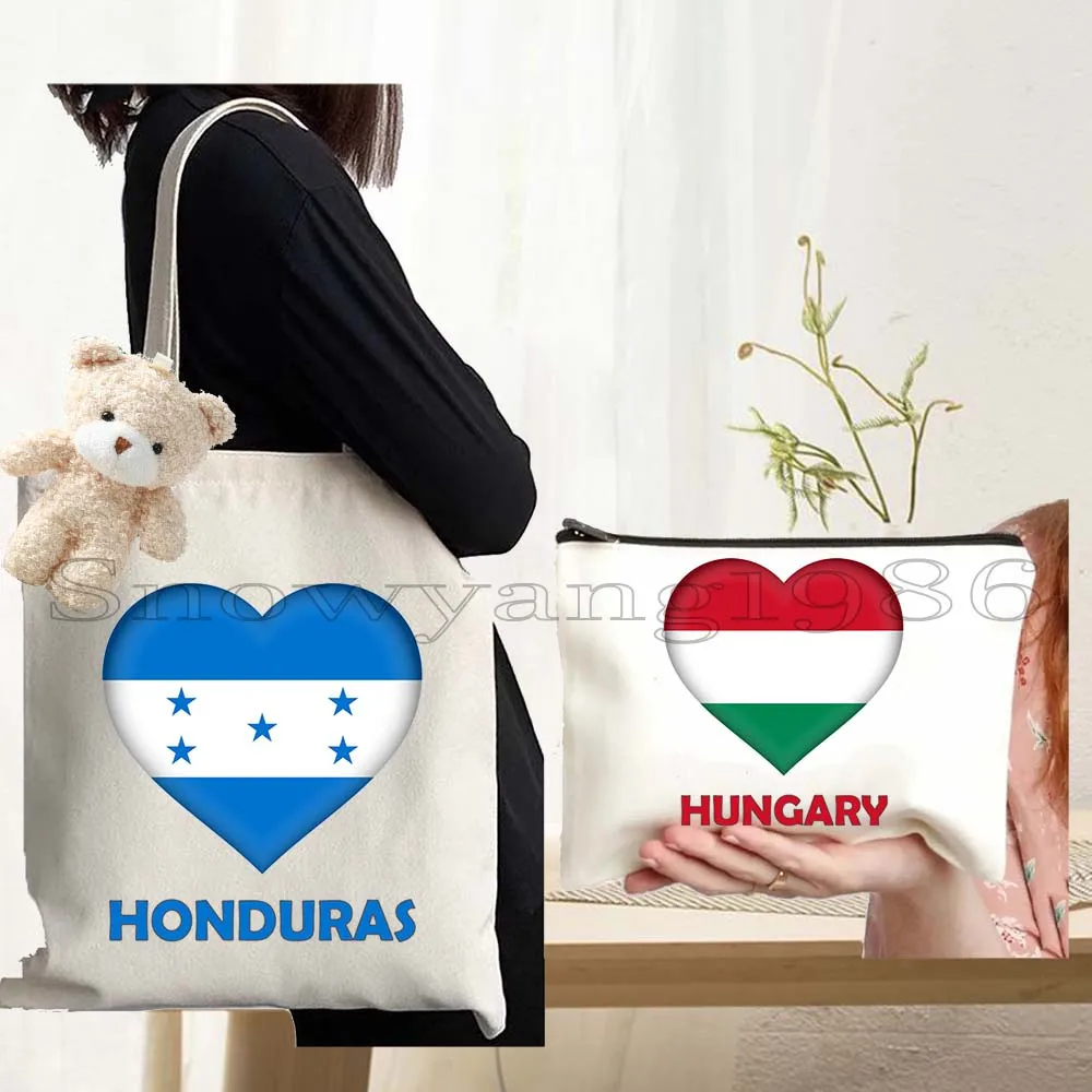 3 Bolsas de Mano con Diseño de Bandera de Cuba, Dominica, Inglaterra, Honduras, Hungría, Japón, Países Bajos, Polonia, Portugal, Sudán, Tailandia y Chile