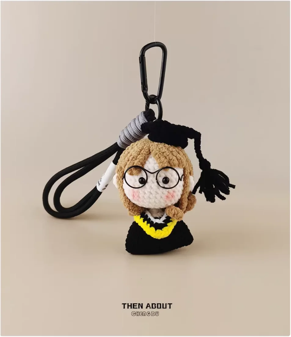 Graduation doll bachelor suit girl bag pendant pendant Keychain pendant niche creativityGraduation doll bachelor suit girl bag p