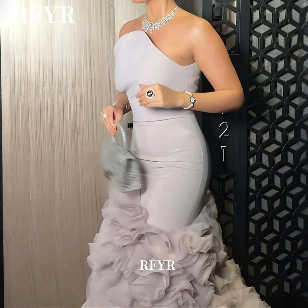 ชุดราตรีทรงเมอร์เมดแบบไร้สายรัด รุ่น RFYR ชุดราตรีงานพรอมหลายชั้น ชุดเดรสออกงานจับจีบ สามารถสั่งตัดได้