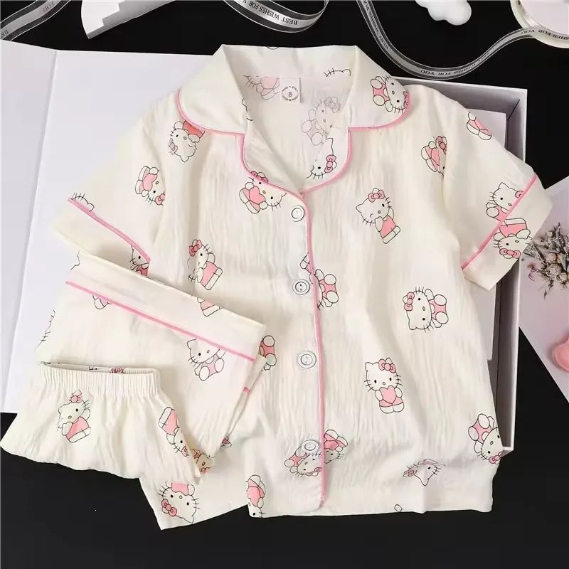 Pijama Mãe E Filha Pode Ser Só Fofo Ou Também Muito Prático?