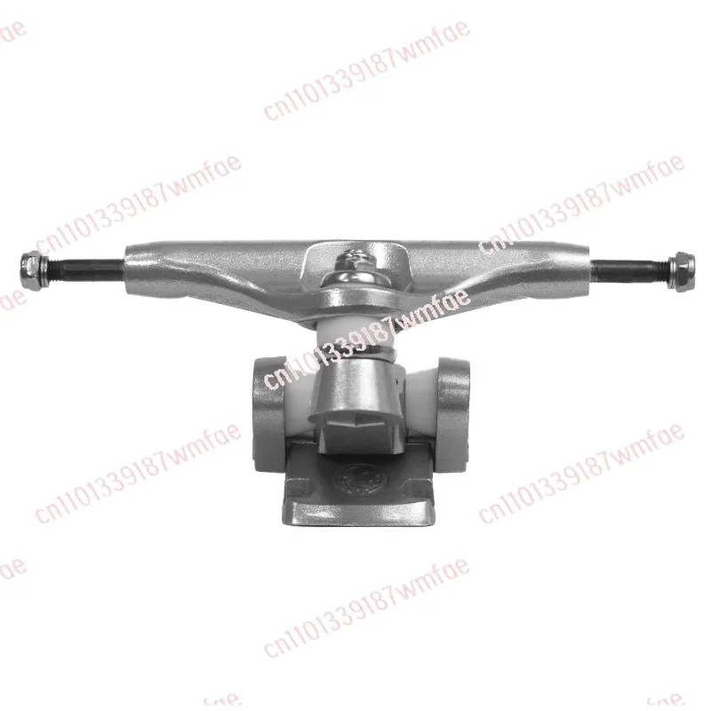 Shock Absorbing Skateboard Trucks, CNC Aluminum Alloy Bracket Set for Enhanced Stability and Vibration Dampening