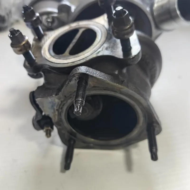 0375N7 9834867380 Turbocharger for Peugeot 207 308 3008 5008 RCZ Citroen C4 Picasso C4 DS3 1.6 THP