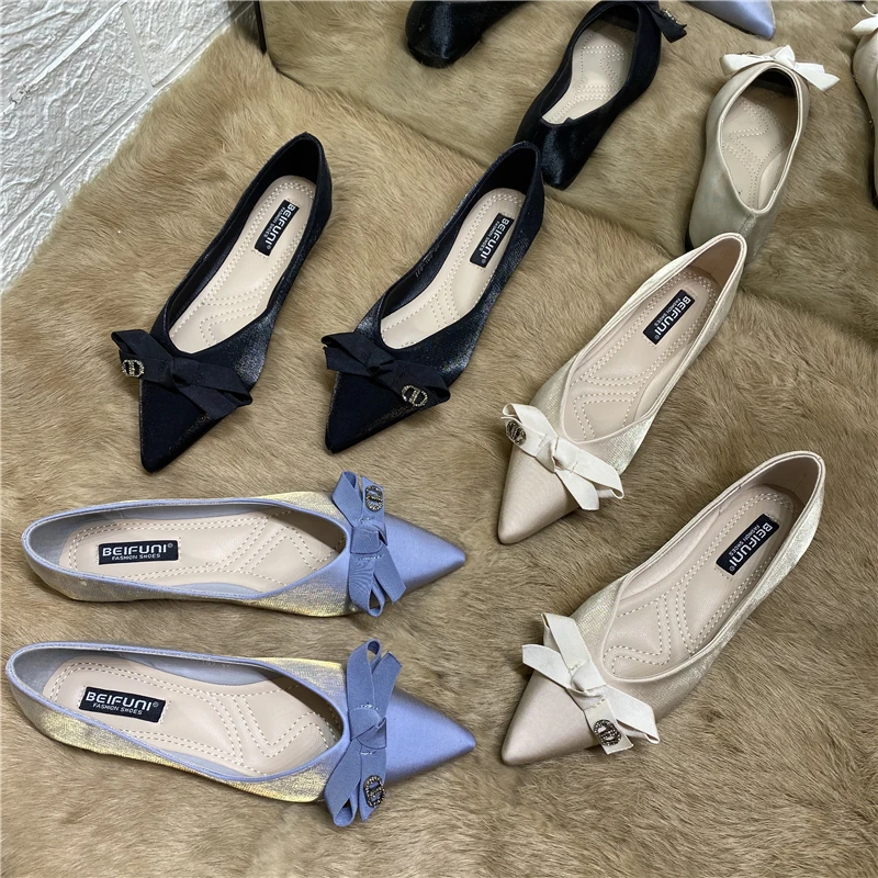 Bow Pointed Single Shoes Women's Flat Ballet Women's Shoes Spring 2022 New Versatile Soft Sole Bridesmaid Shoes Large Size 46