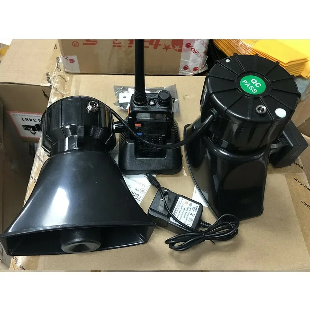 Professional Rechargeable Drone Wireless 2pcs Megaphone Speaker And 1 Walkie-talkie for DJI Matrice 200 M200 M210 Series 5KM