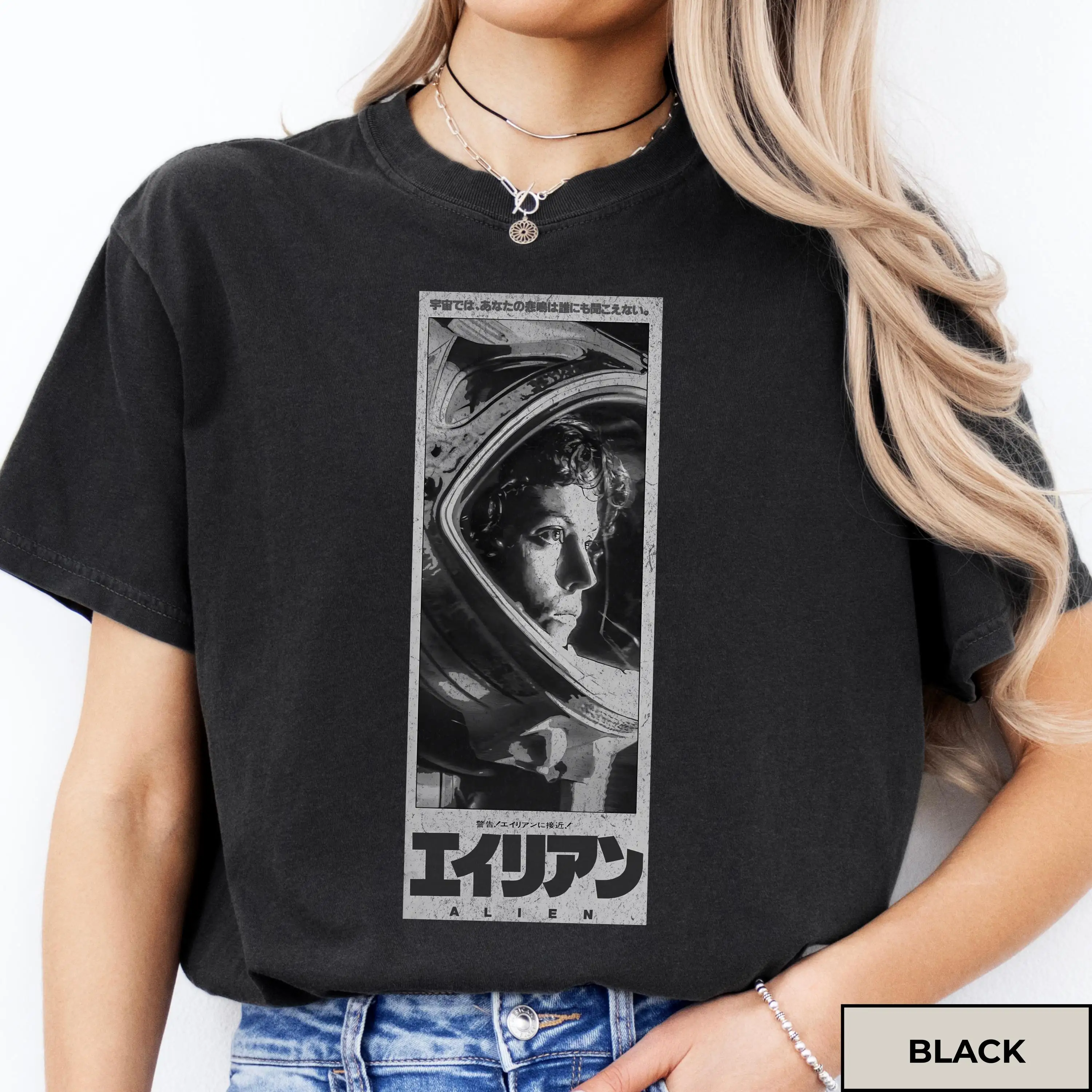 خمر 1979 الغريبة الفيلم تي شيرت البلوز اليابانية الخيال العلمي الراحة الألوان المحملة قصيرة الأكمام قميص للجنسين الرجال النساء كل موسم